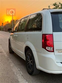 دودج جراند كارافان